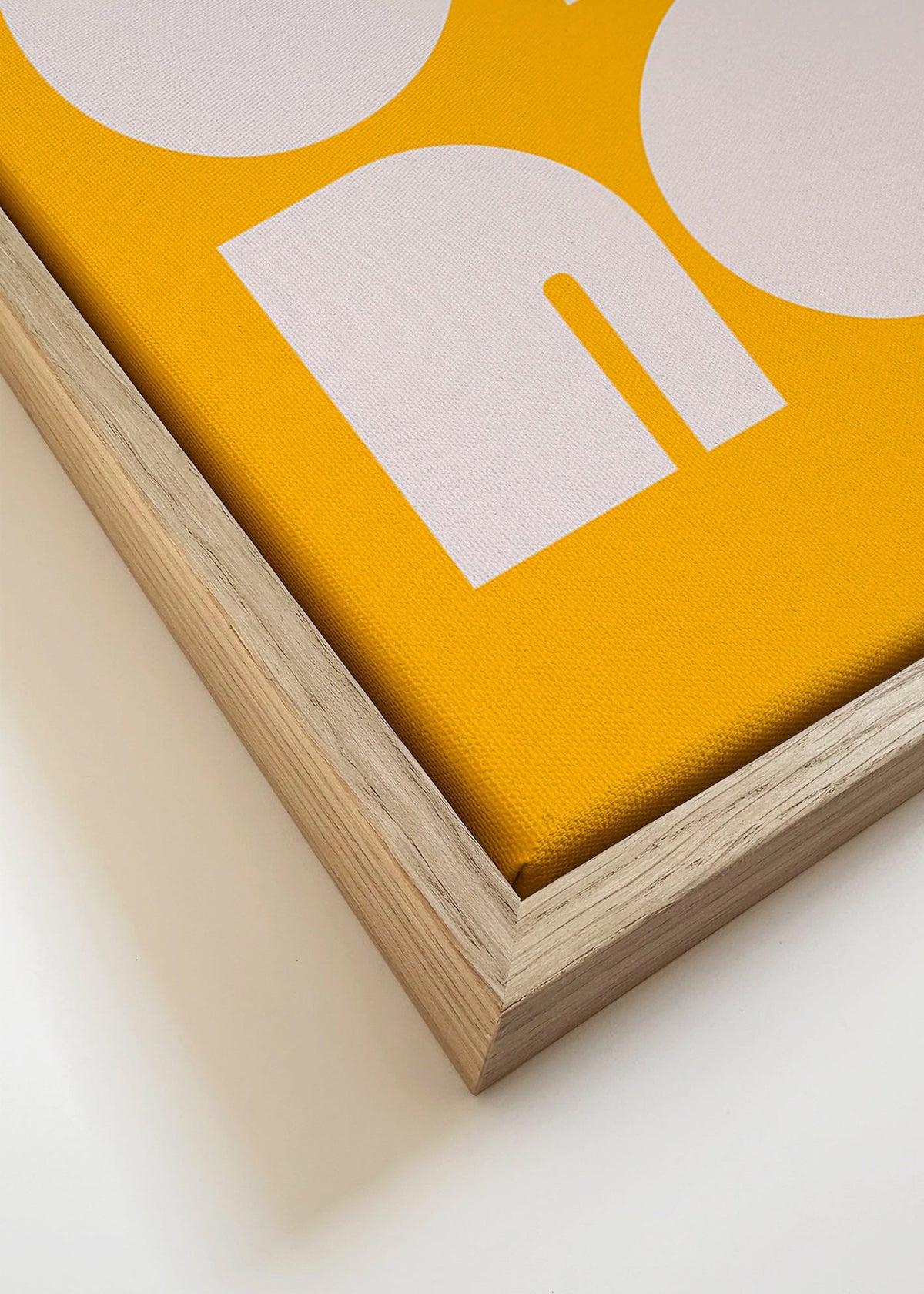 Geometrický plakát s typografickými tvary hořčicový – Canvas detail