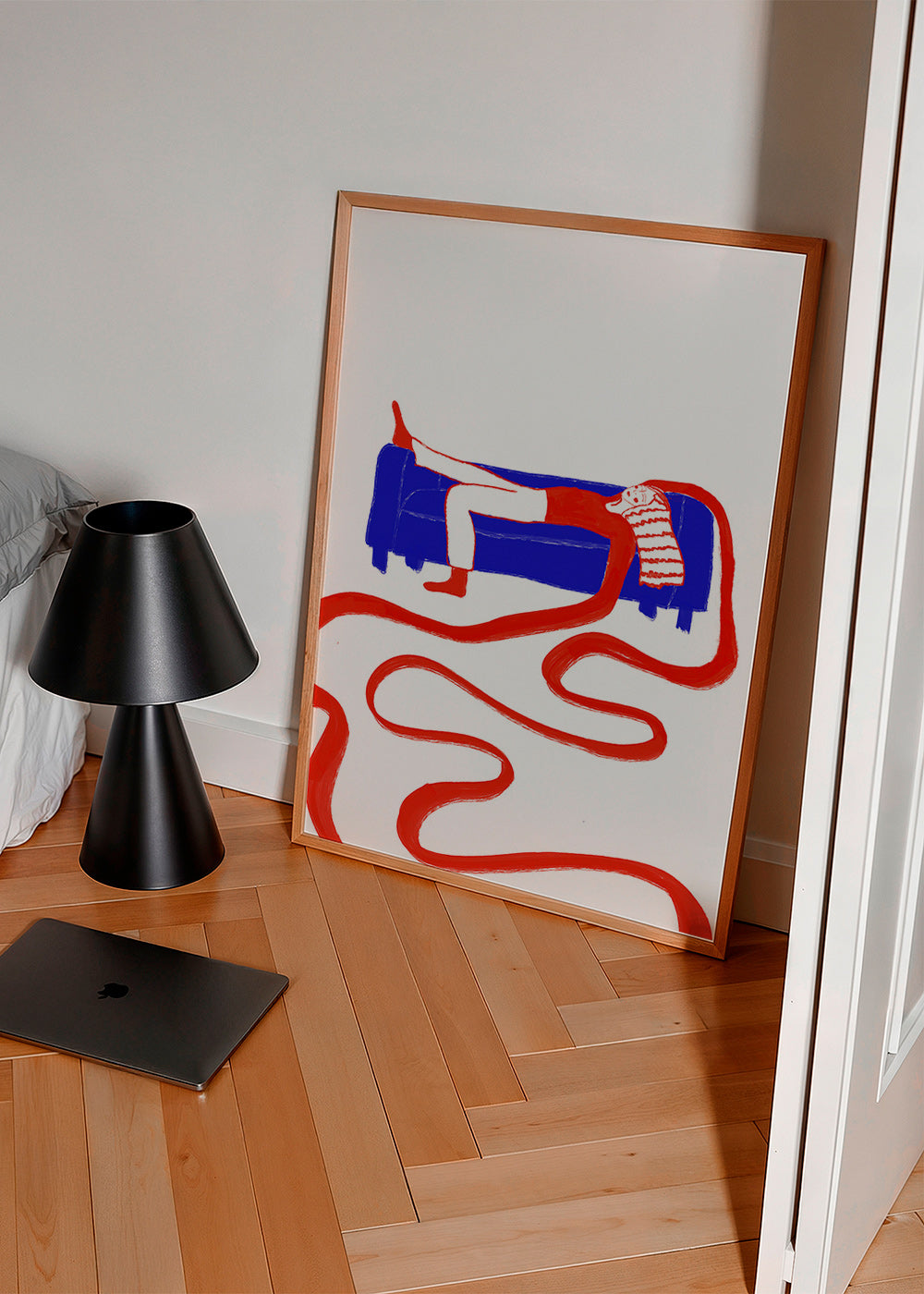 Ilustrace postavy odpočívající na pohovce – Product1