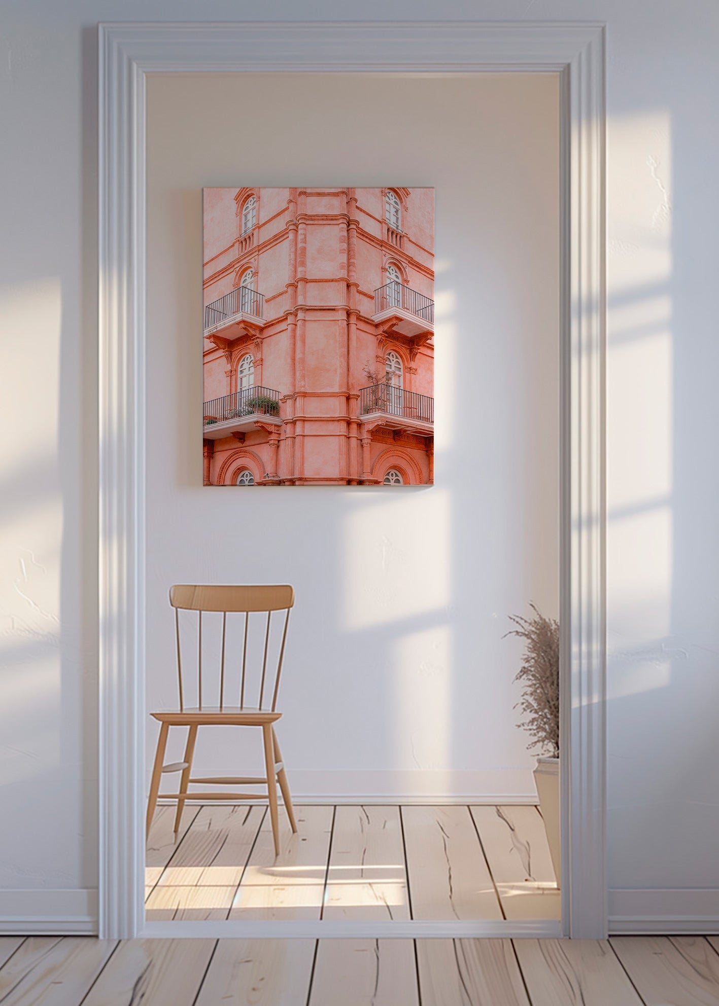 Obraz města: růžová fasáda s balkony – Canvas