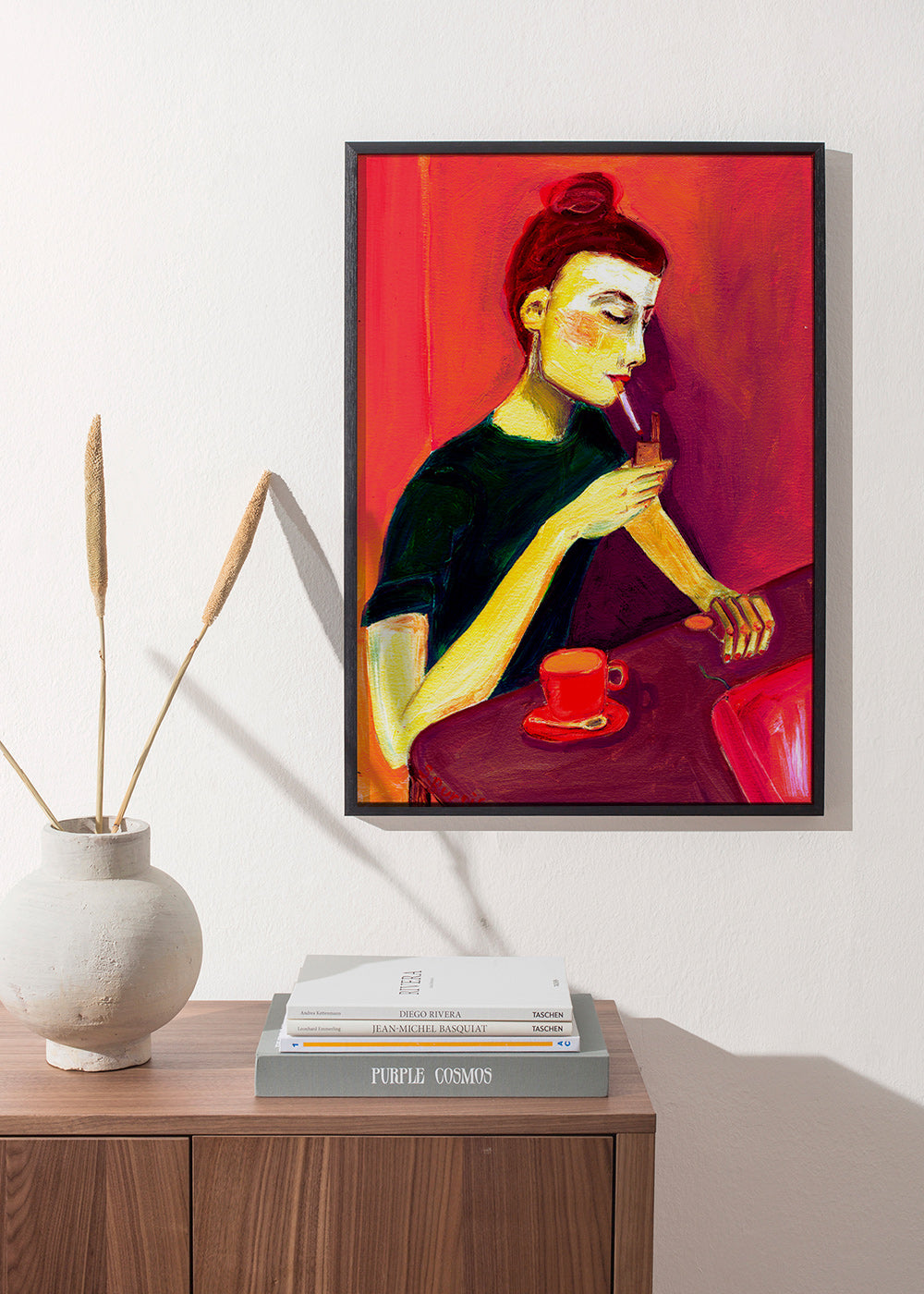Ilustrace ženy kouřící s červeným šálkem – Product2
