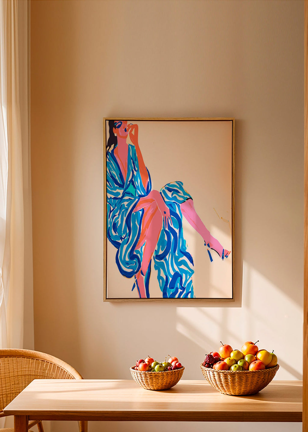 Ilustrace ženy v potiskovaném županu – Canvas1