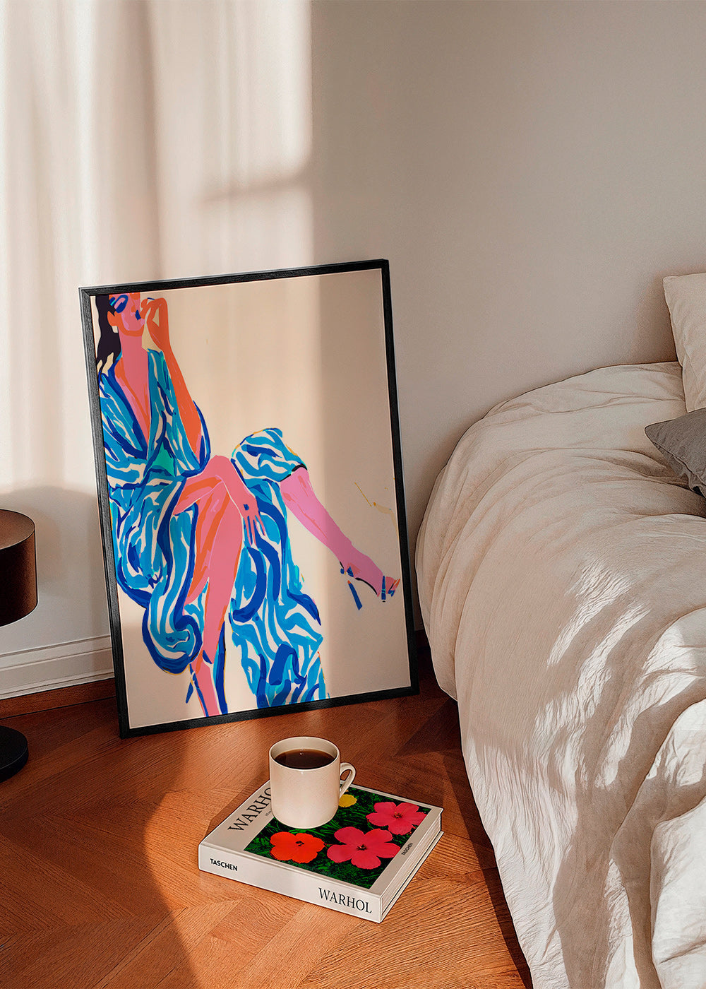 Ilustrace ženy v potiskovaném županu – Product3