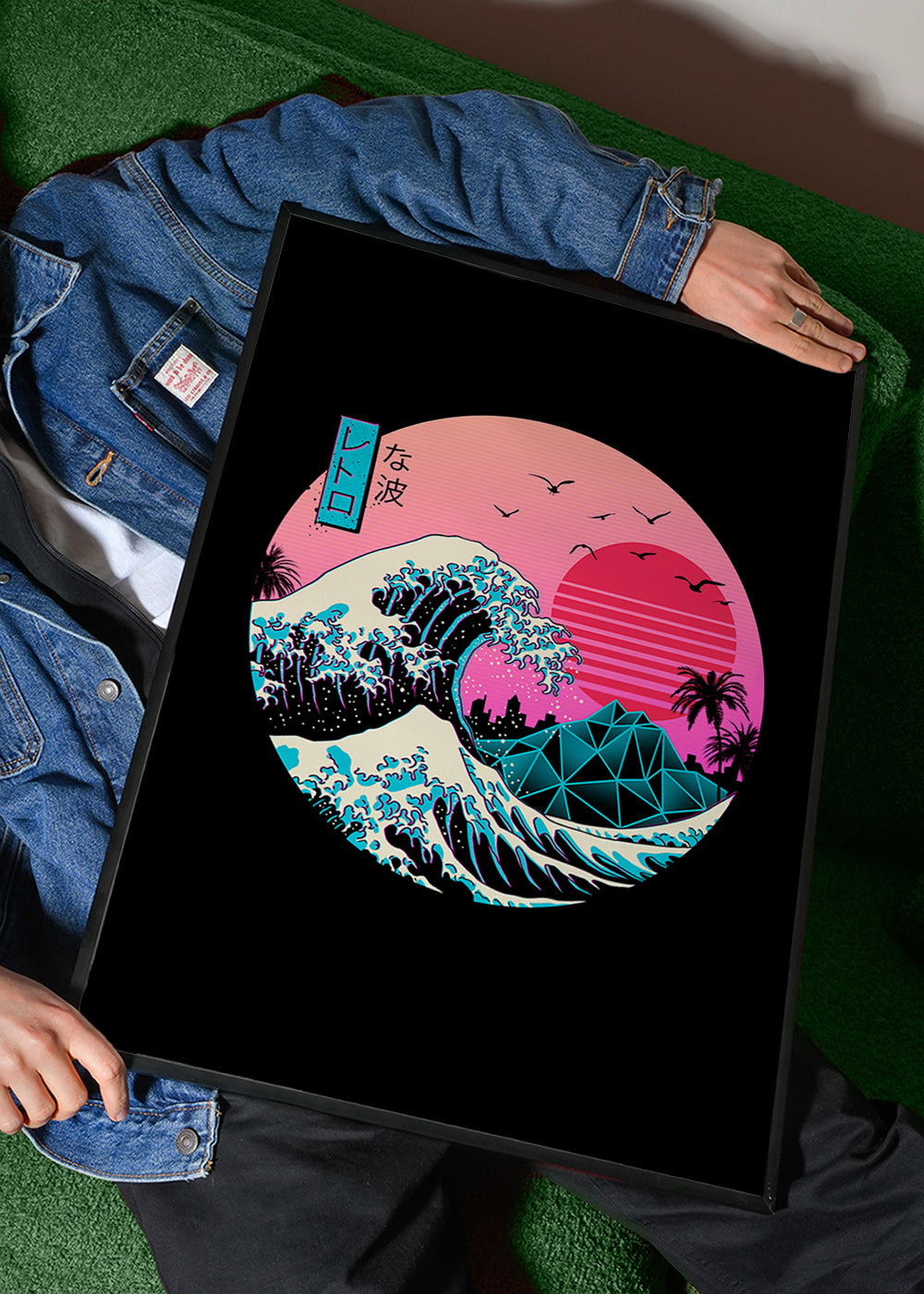 Retro ilustrace vlny s růžovým sluncem – Product1