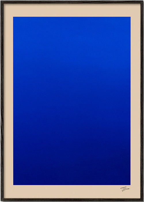 Abstraktní obraz modré pole s béžovým okrajem – Black Frame