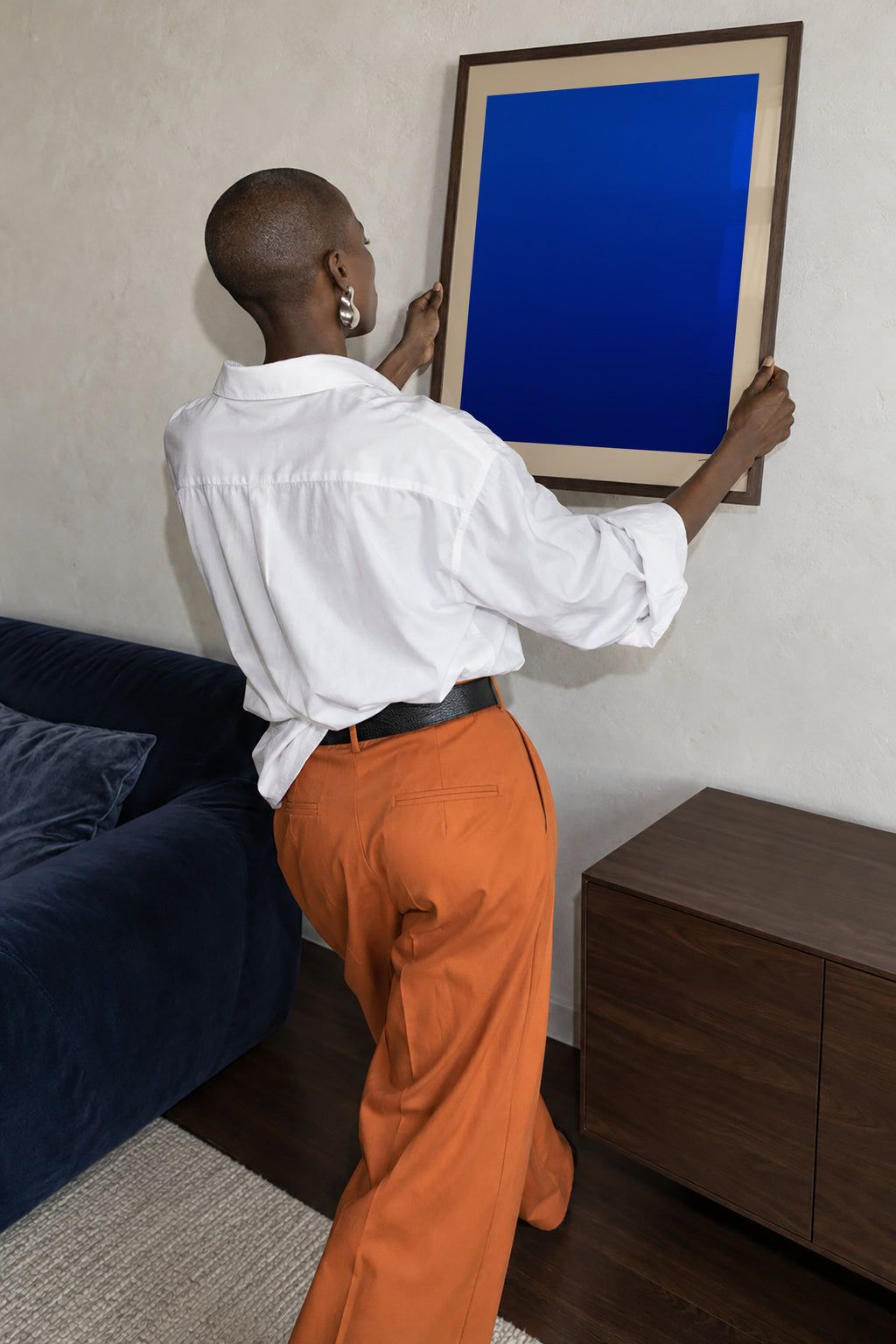 Deep Ocean - Framed poster in an interior