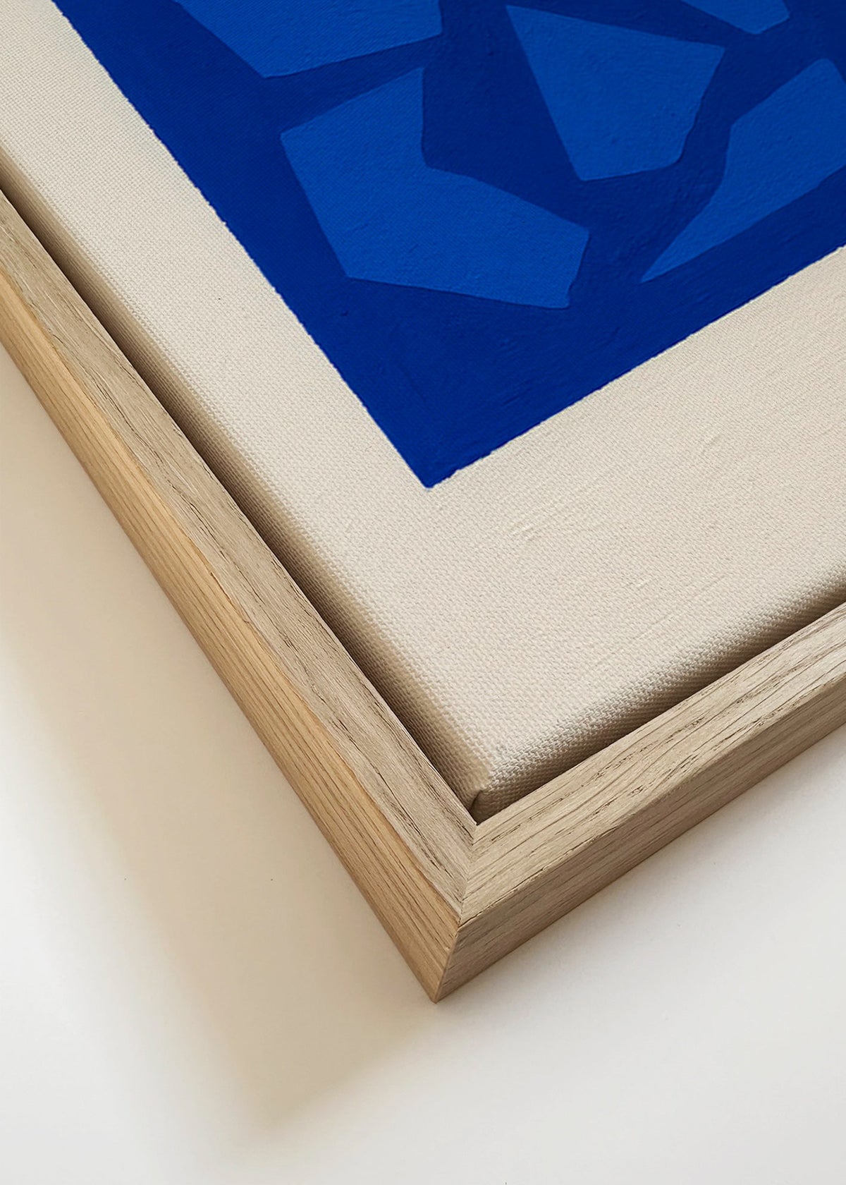 Abstraktní modré dílo s fragmentovanými tvary – Canvas detail