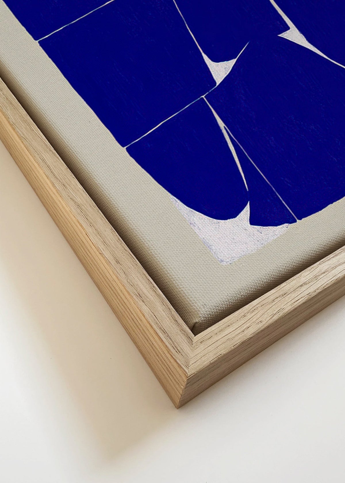 Geometrický obraz v indigu s organickými bloky – Canvas detail