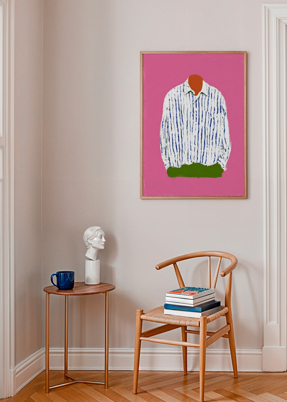 Ilustrace pruhované košile na růžovém pozadí